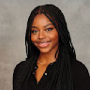 Meet your Posher, Crystal